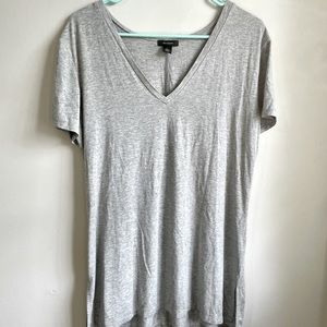 NWOT — Halogen Long V-Neck Tee